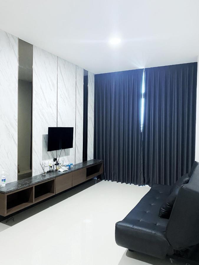 Formosa Residencen - The Apartments 2 Bed Room Nagoya Buitenkant foto